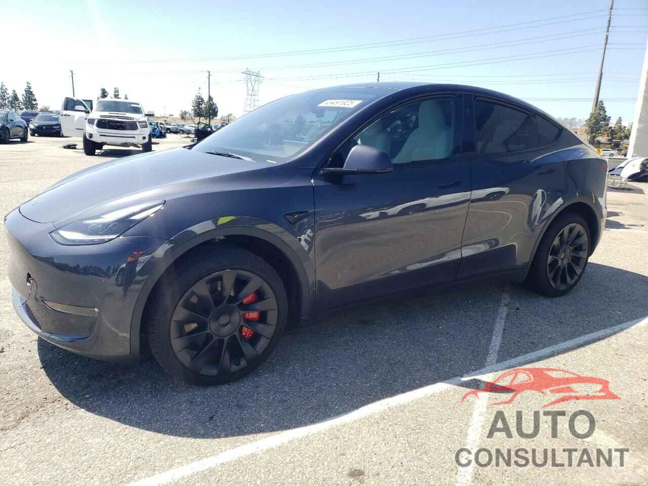 TESLA MODEL Y 2024 - 7SAYGDEE4RA218435