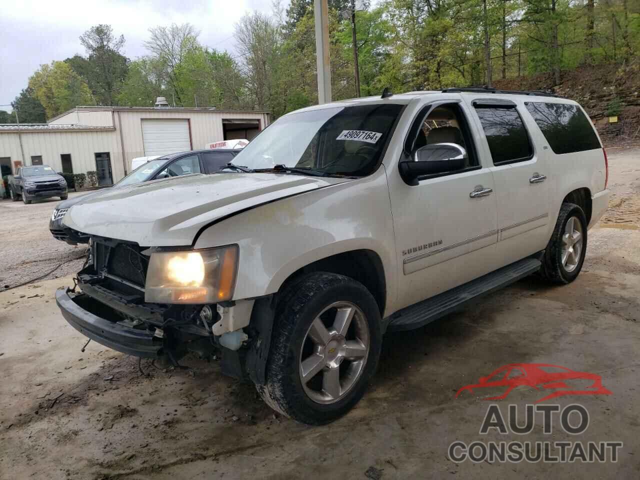 CHEVROLET SUBURBAN 2011 - 1GNSCKE04BR270391