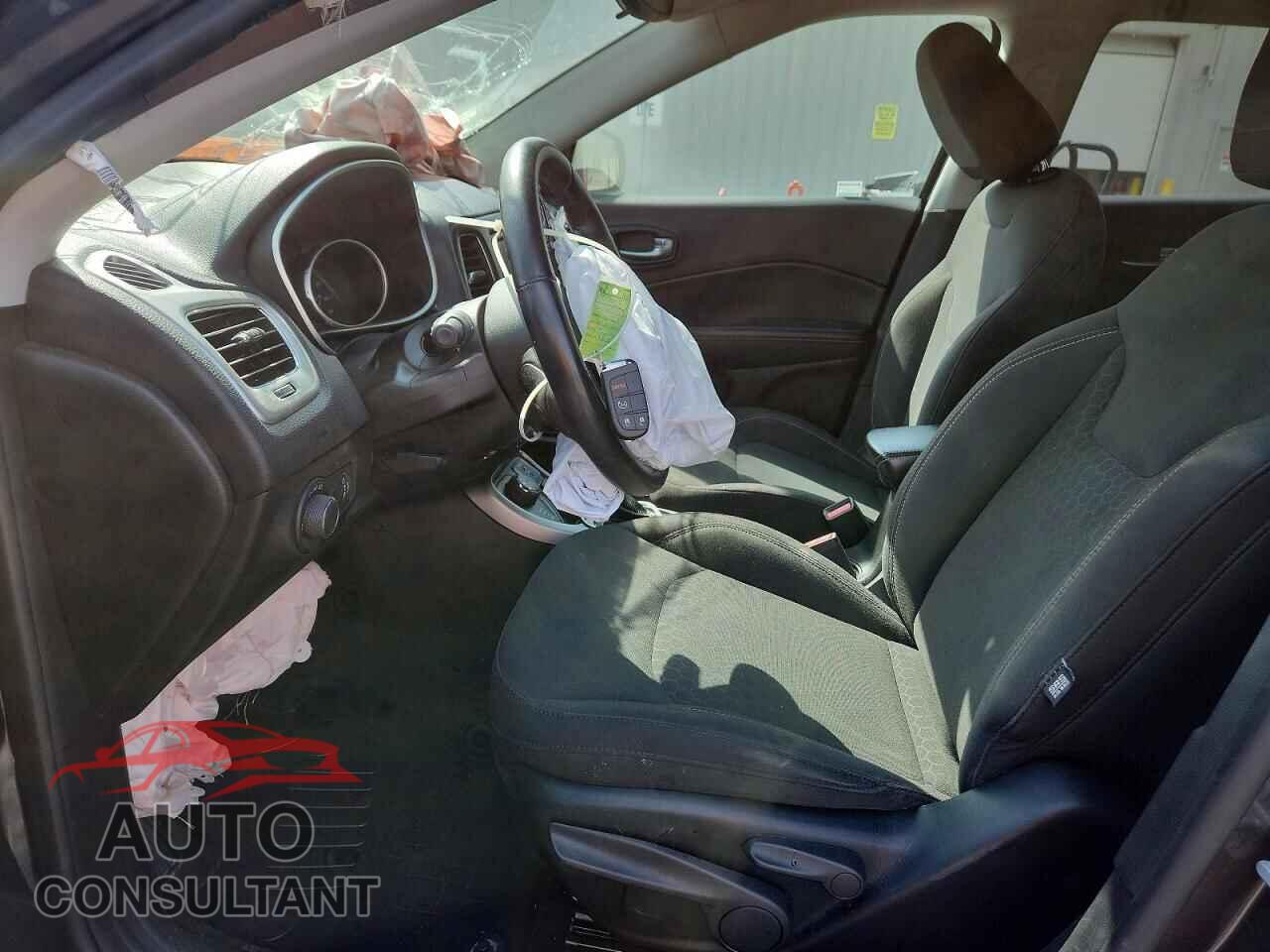 JEEP COMPASS 2017 - 3C4NJDAB7HT642630