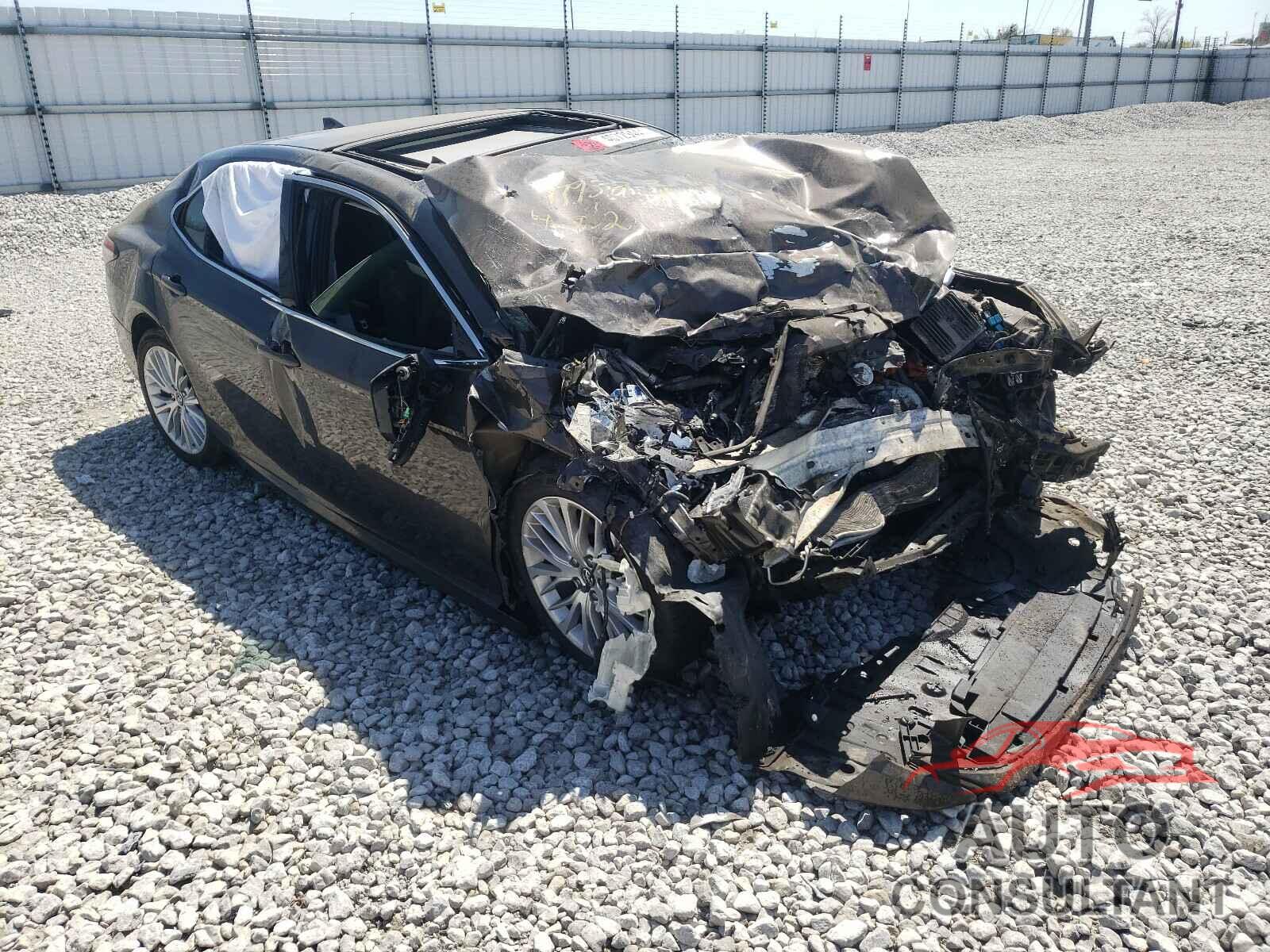 TOYOTA CAMRY 2018 - 4T1BZ1HK8JU501590