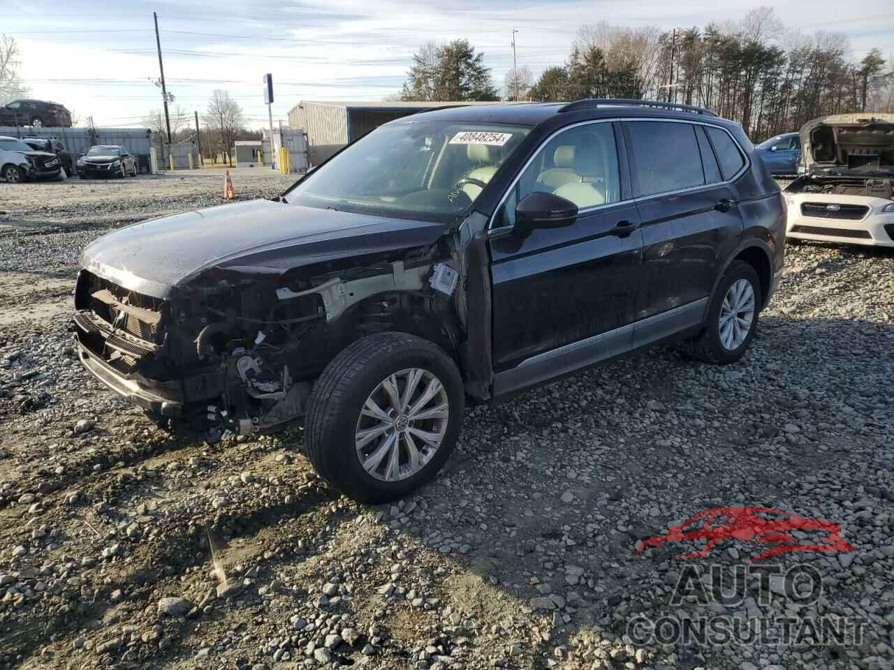 VOLKSWAGEN TIGUAN 2018 - 3VV3B7AX8JM079817