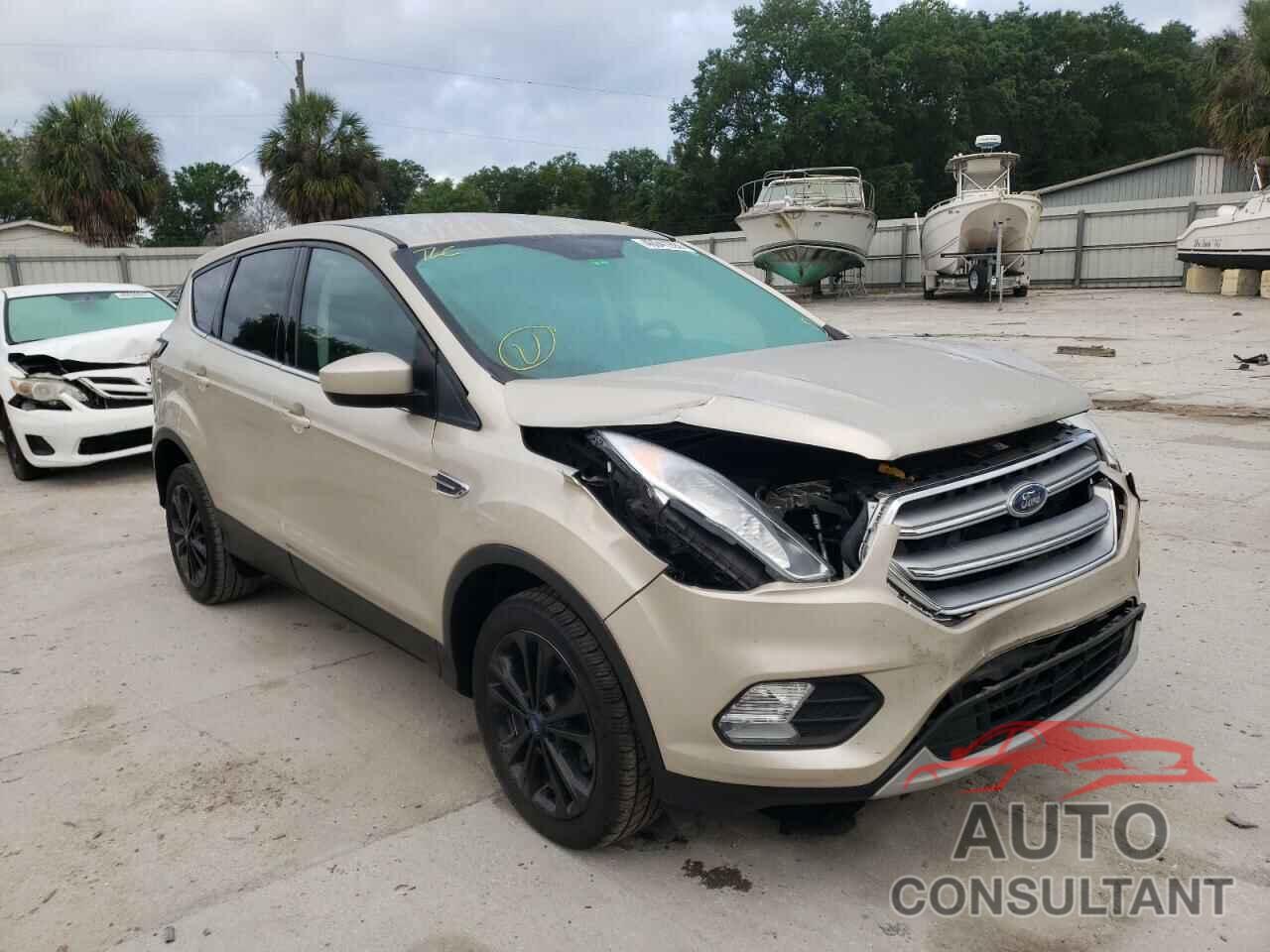 FORD ESCAPE 2017 - 1FMCU0GDXHUC60240