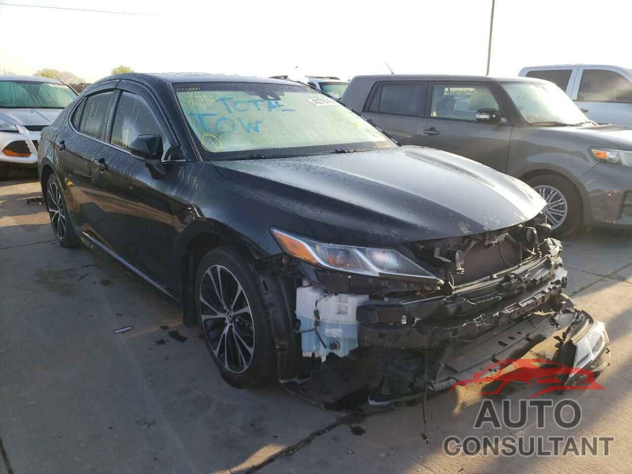 TOYOTA CAMRY 2018 - JTNB11HK0J3017958