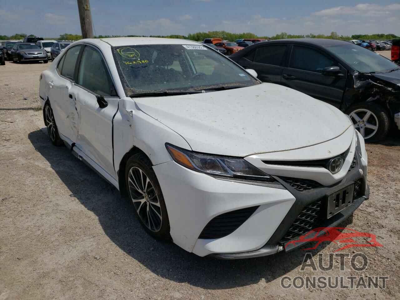 TOYOTA CAMRY 2020 - 4T1G11AKXLU962980