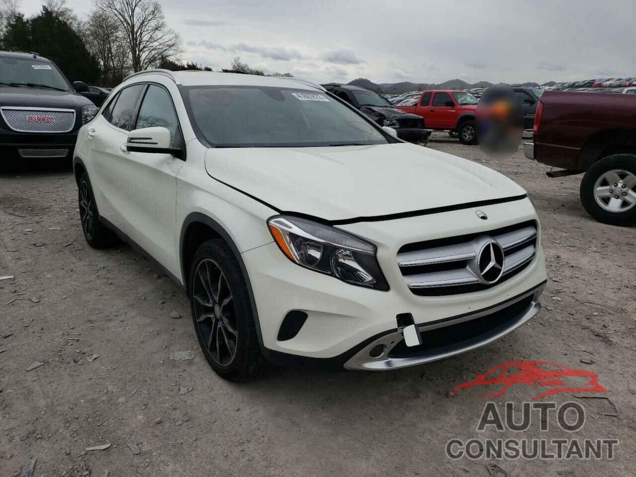 MERCEDES-BENZ GLA-CLASS 2017 - WDCTG4GB9HJ326015