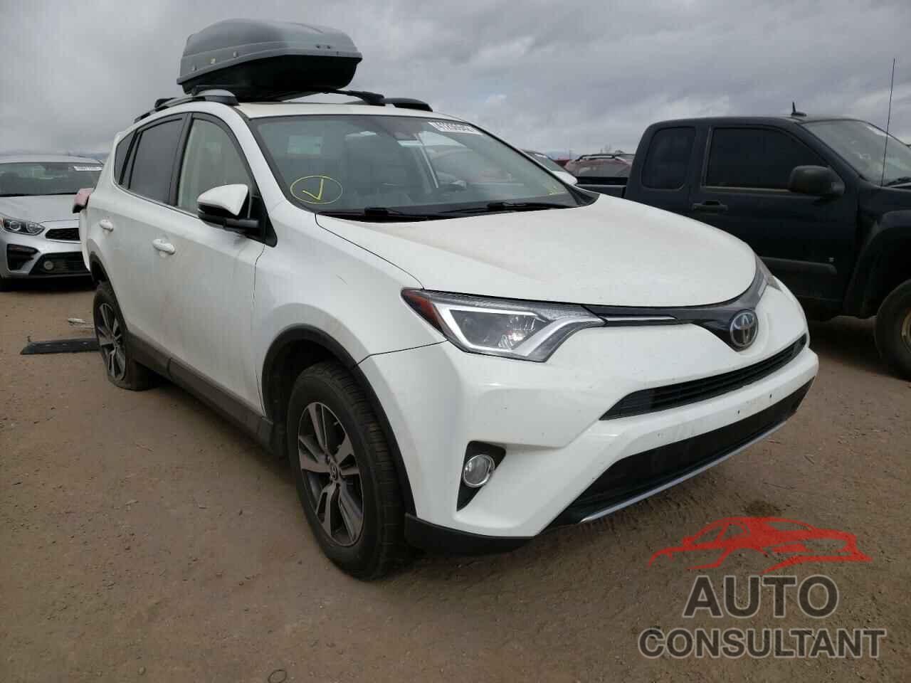 TOYOTA RAV4 2017 - JTMRFREV4HJ126060