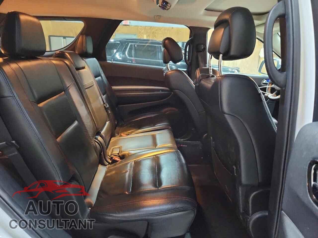 DODGE DURANGO 2018 - 1C4RDJDG1JC451902