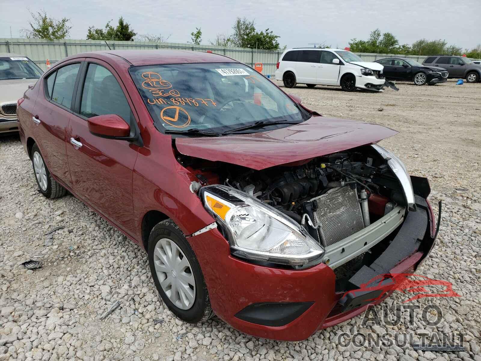 NISSAN VERSA 2018 - 3N1CN7APXJL884877