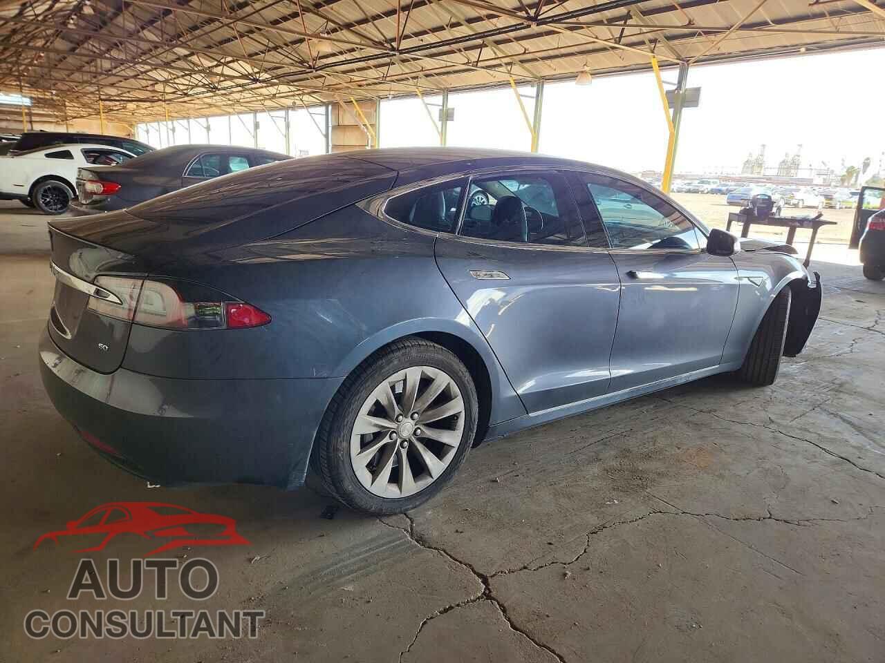 TESLA MODEL S 2016 - 5YJSA1E18GF147370