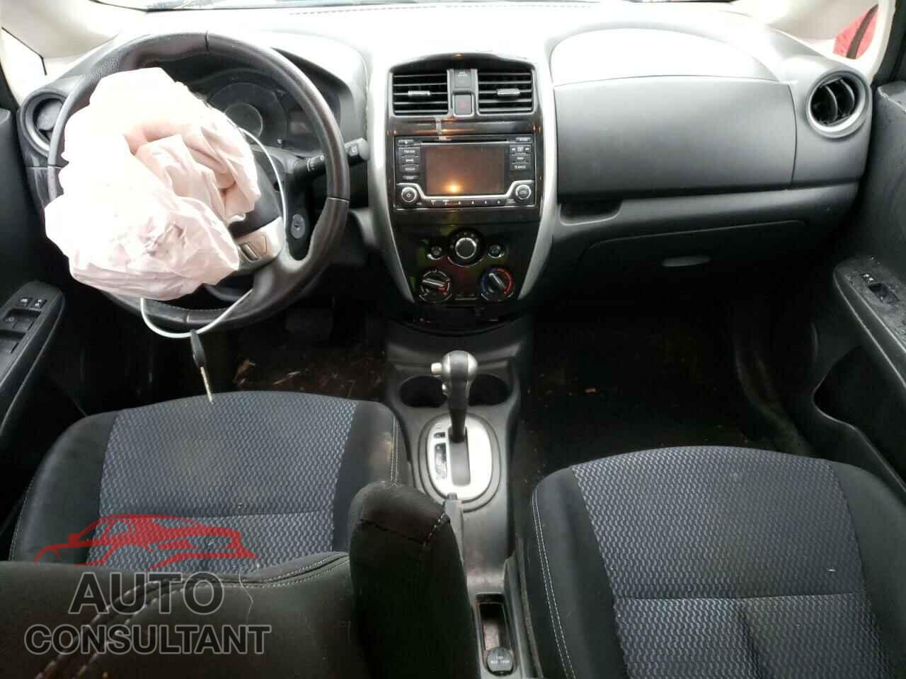 NISSAN VERSA 2016 - 3N1CE2CP0GL360145