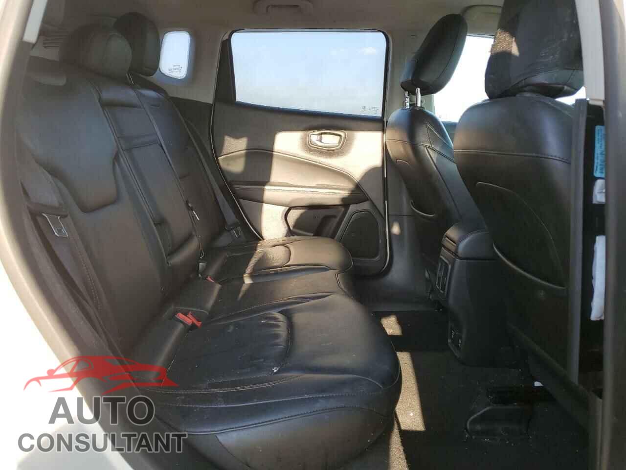 JEEP COMPASS 2018 - 3C4NJDCBXJT238238