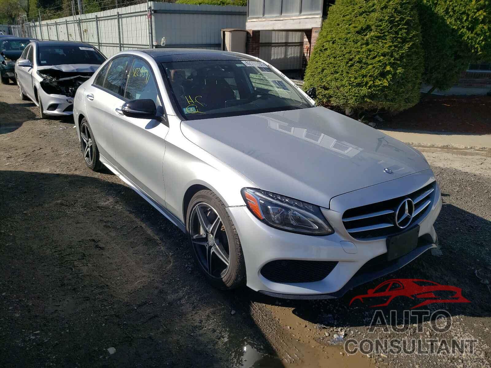 MERCEDES-BENZ C-CLASS 2017 - 55SWF4KBXHU183238