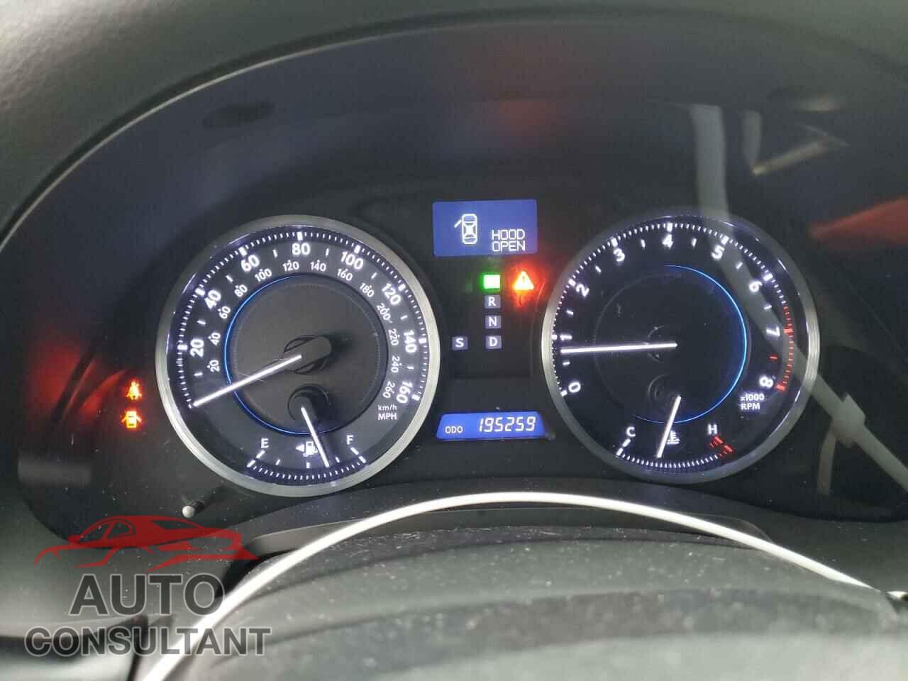 LEXUS IS 2012 - JTHBE5C24C5030077