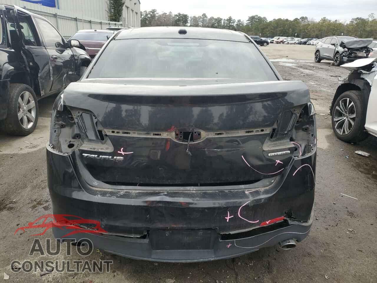 FORD TAURUS 2015 - 1FAHP2D87FG183655