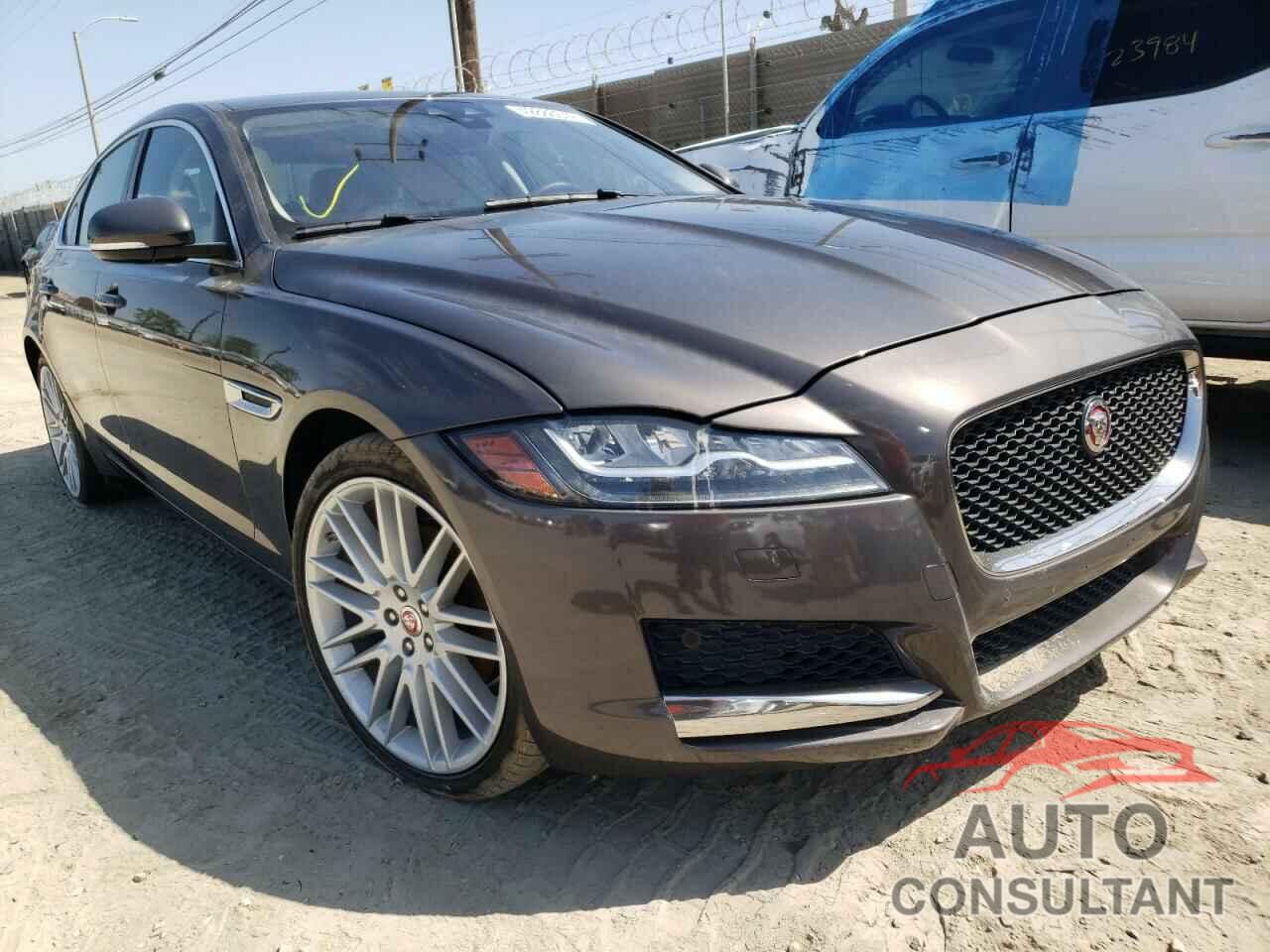 JAGUAR XF 2017 - SAJBE4BN5HCY47988