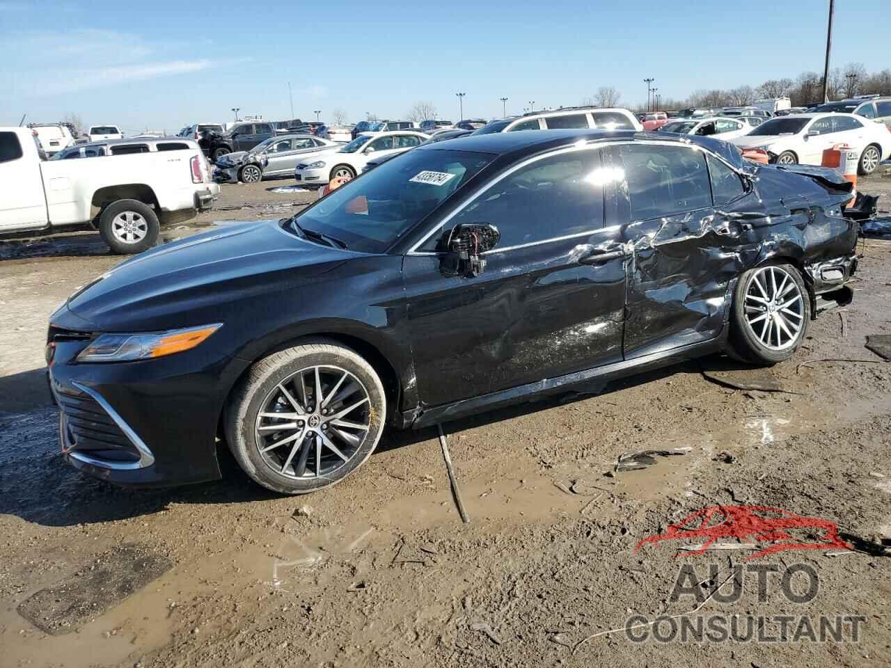 TOYOTA CAMRY 2023 - 4T1F11BK2PU093419