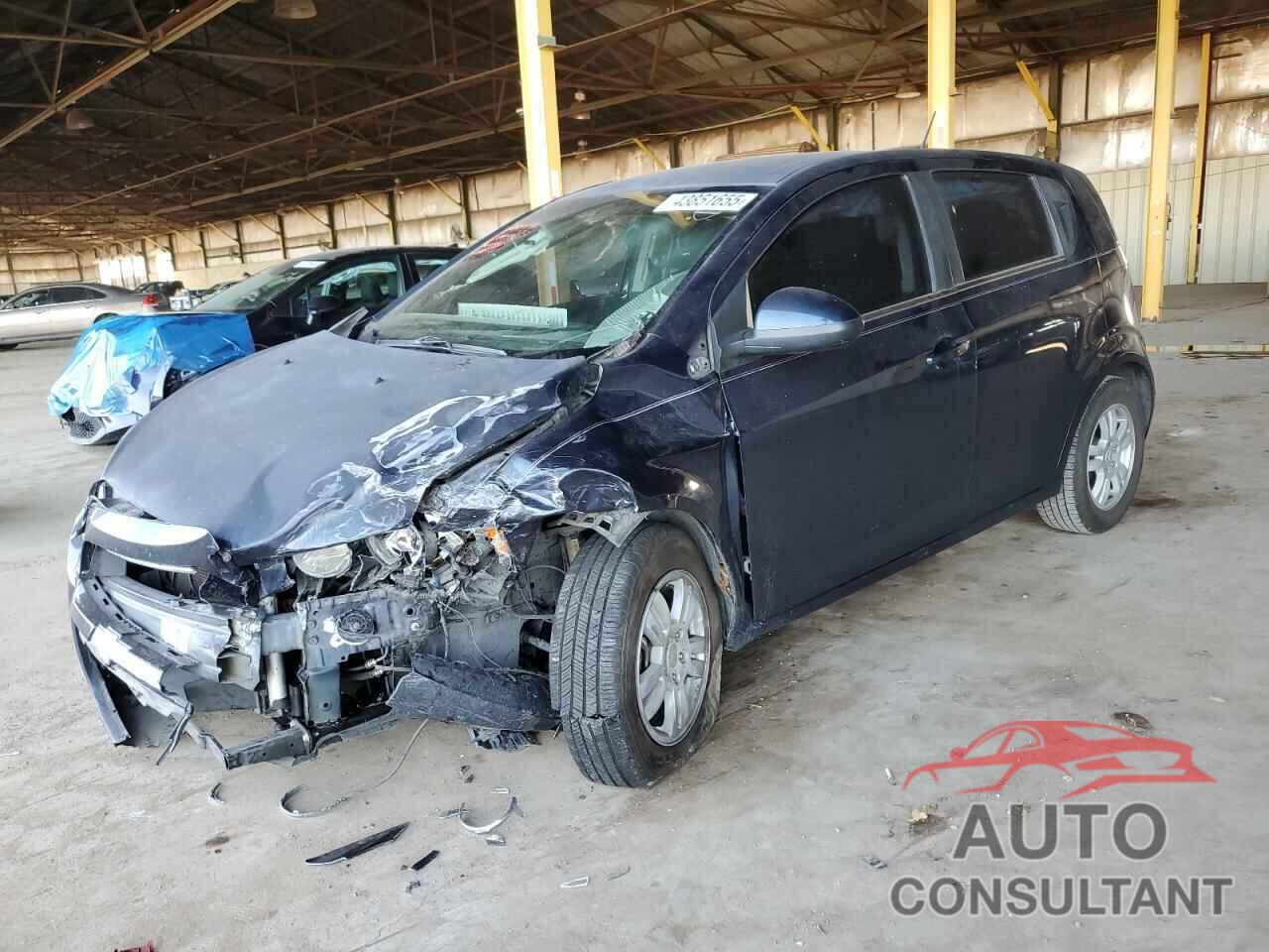 CHEVROLET SONIC 2015 - 1G1JC6SH2F4116666
