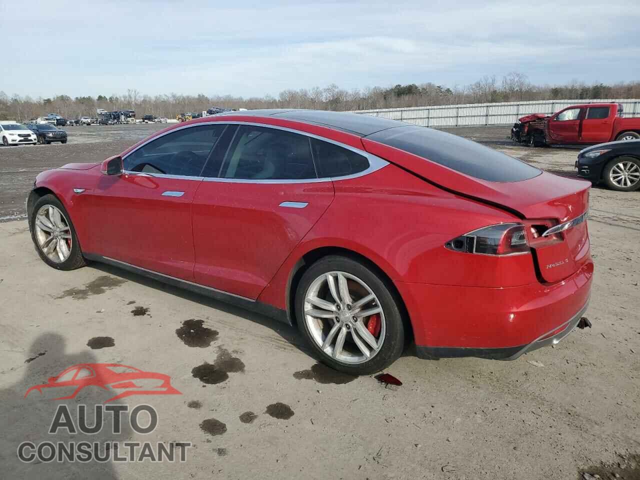 TESLA MODEL S 2013 - 5YJSA1CN6DFP09932
