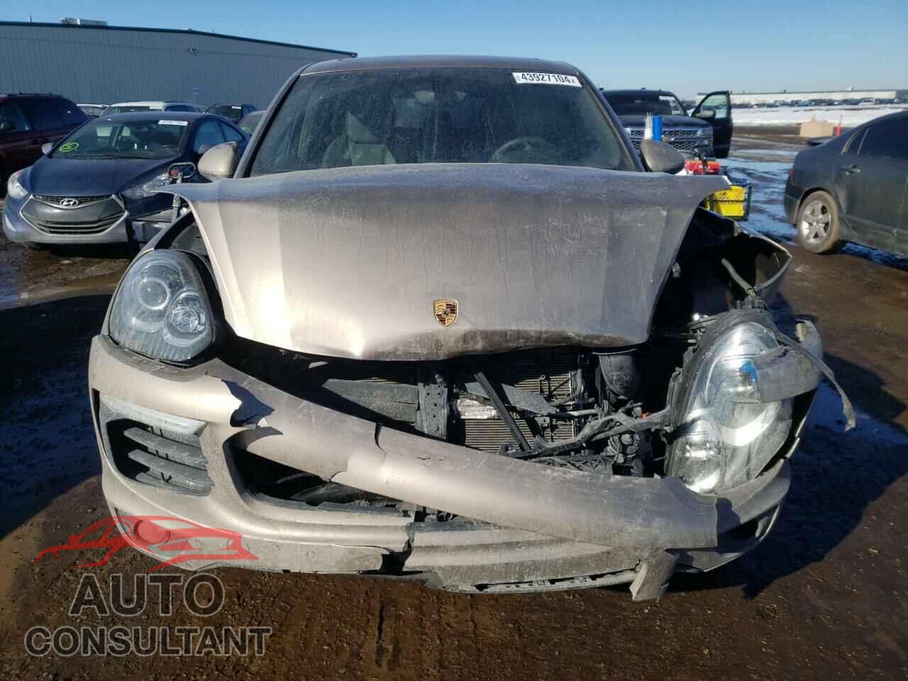 PORSCHE CAYENNE 2016 - WP1AA2A24GKA14932