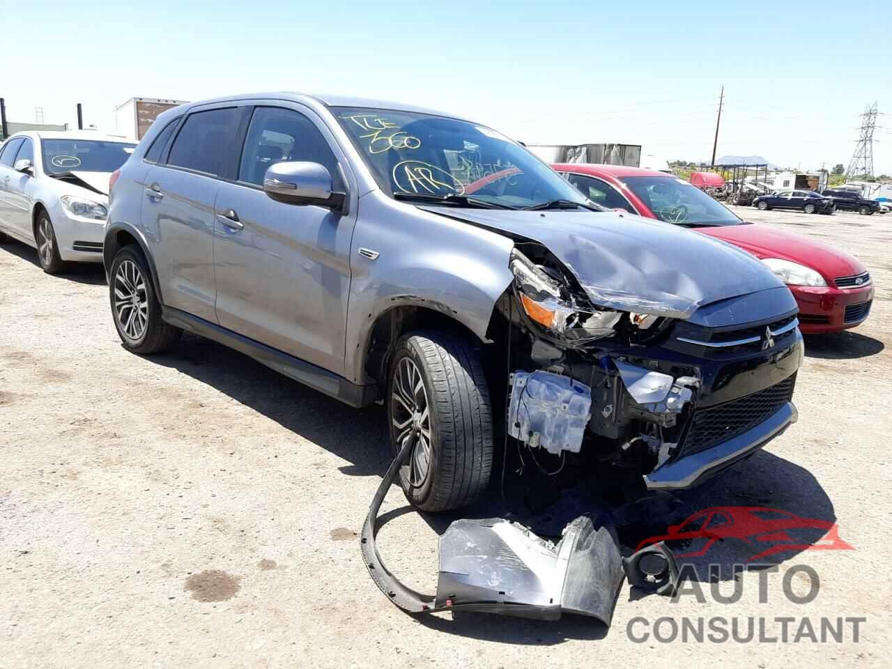 MITSUBISHI OUTLANDER 2018 - JA4AP3AW0JZ020390