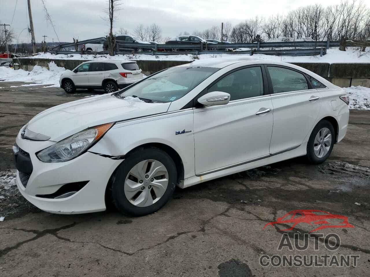HYUNDAI SONATA 2013 - KMHEC4A40DA075847