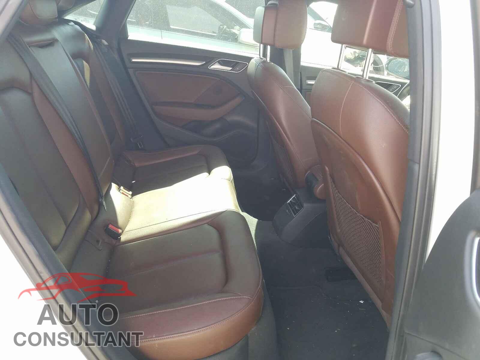 AUDI A3 2018 - WAUAUGFF3J1027005