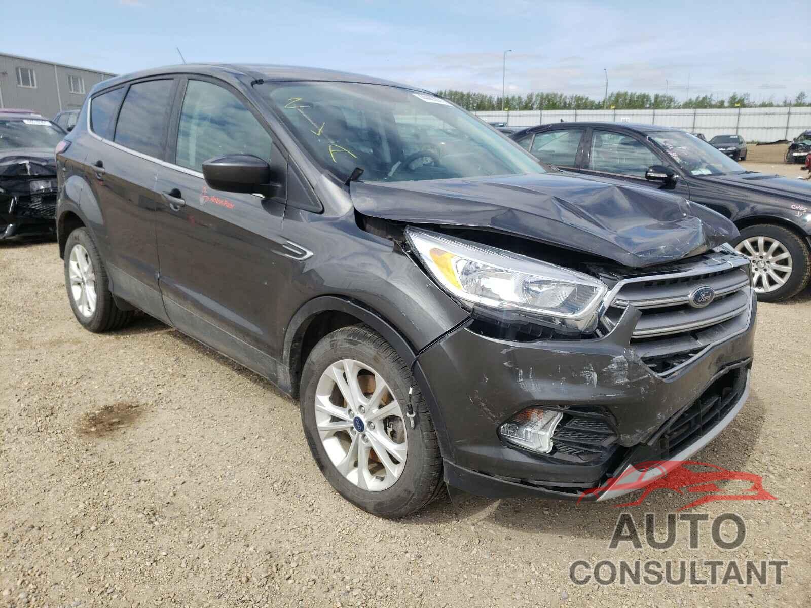 FORD ESCAPE 2017 - 1FMCU9GD2HUD89576