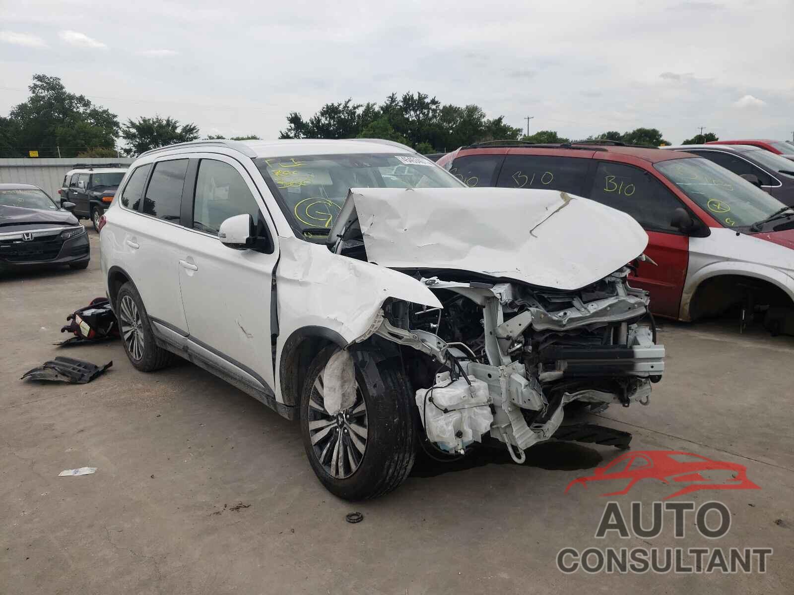 MITSUBISHI OUTLANDER 2019 - JA4AD3A31KZ036310
