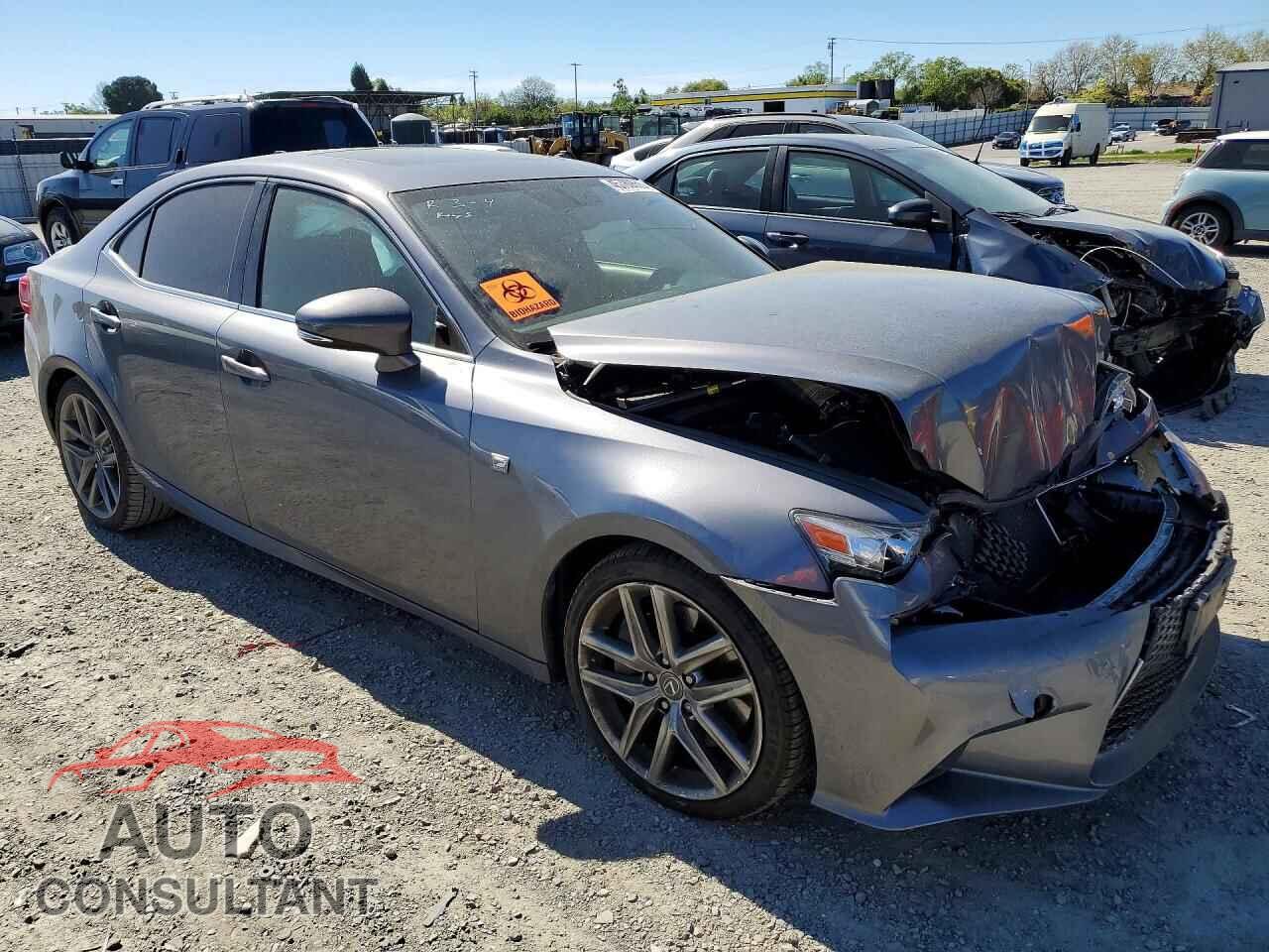 LEXUS IS 2015 - JTHBE1D24F5015316