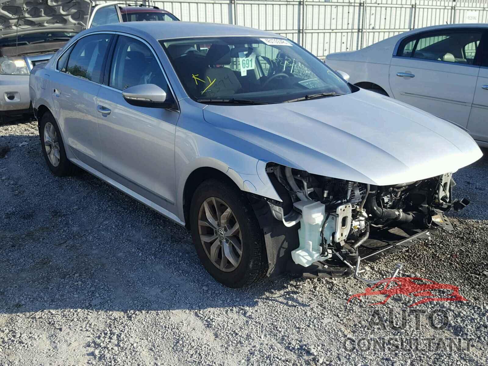 VOLKSWAGEN PASSAT 2016 - 1VWAT7A36GC050792