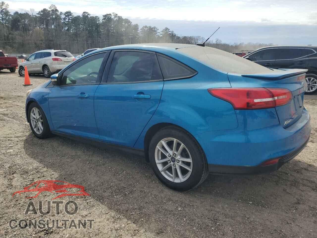 FORD FOCUS 2015 - 1FADP3F24FL299612