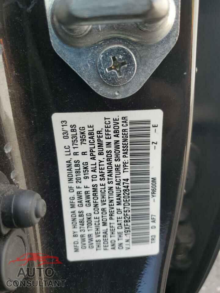HONDA CIVIC 2013 - 19XFB2F57DE028474