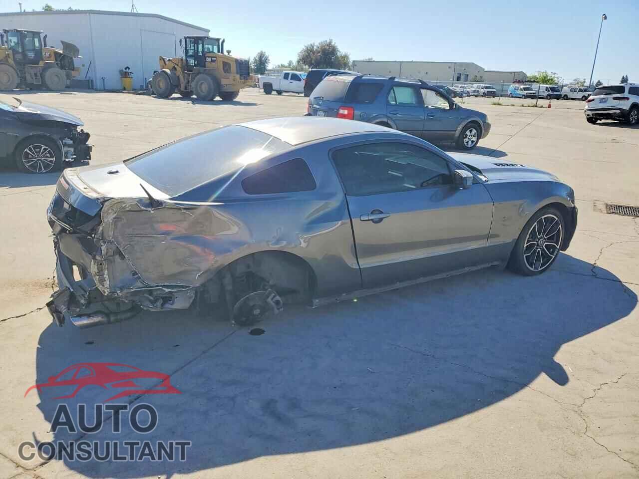 FORD MUSTANG 2013 - 1ZVBP8CF4D5284483