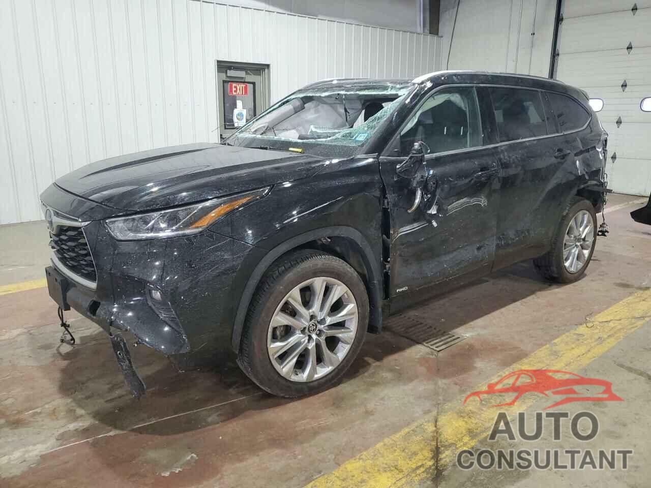 TOYOTA HIGHLANDER 2022 - 5TDXBRCH5NS551866