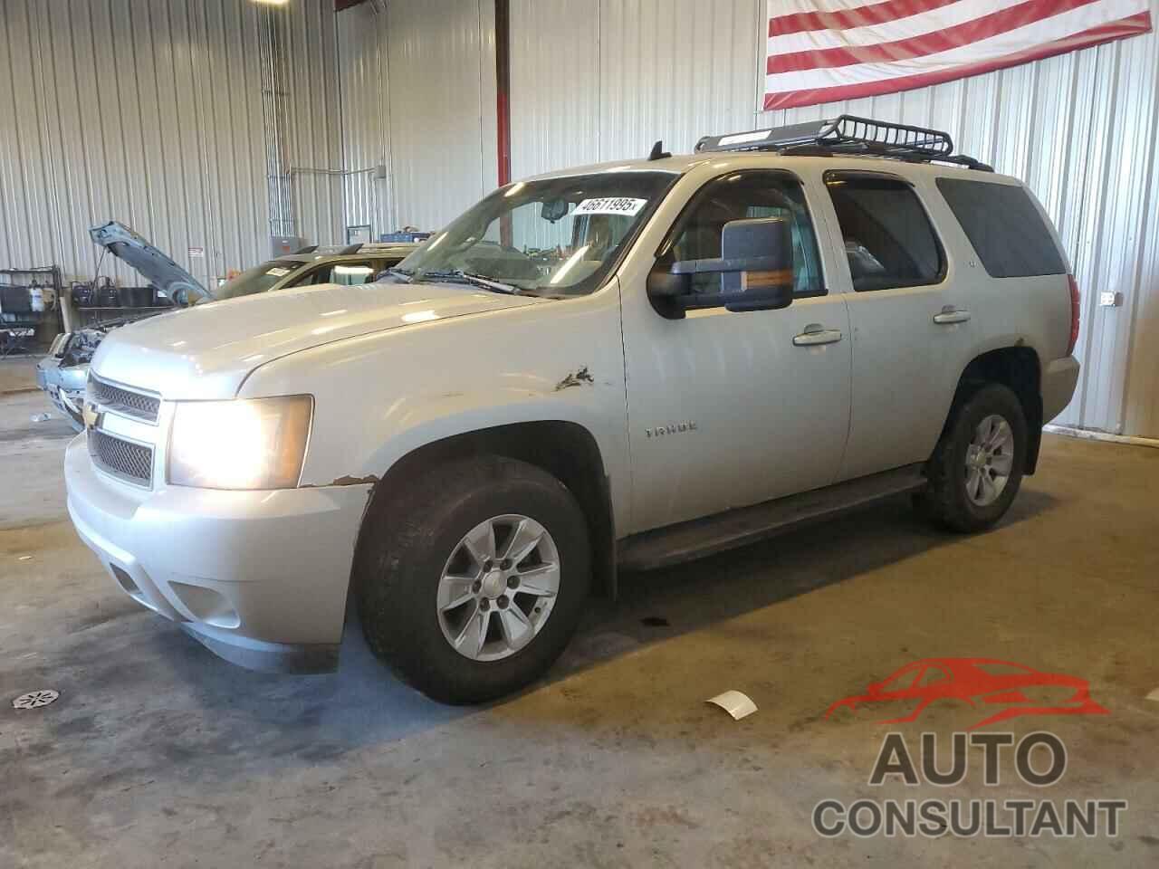 CHEVROLET TAHOE 2011 - 1GNSKBE05BR303854