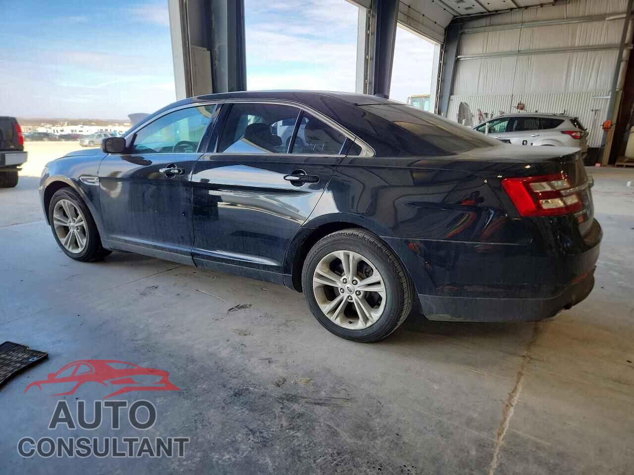 FORD TAURUS 2016 - 1FAHP2E88GG101397