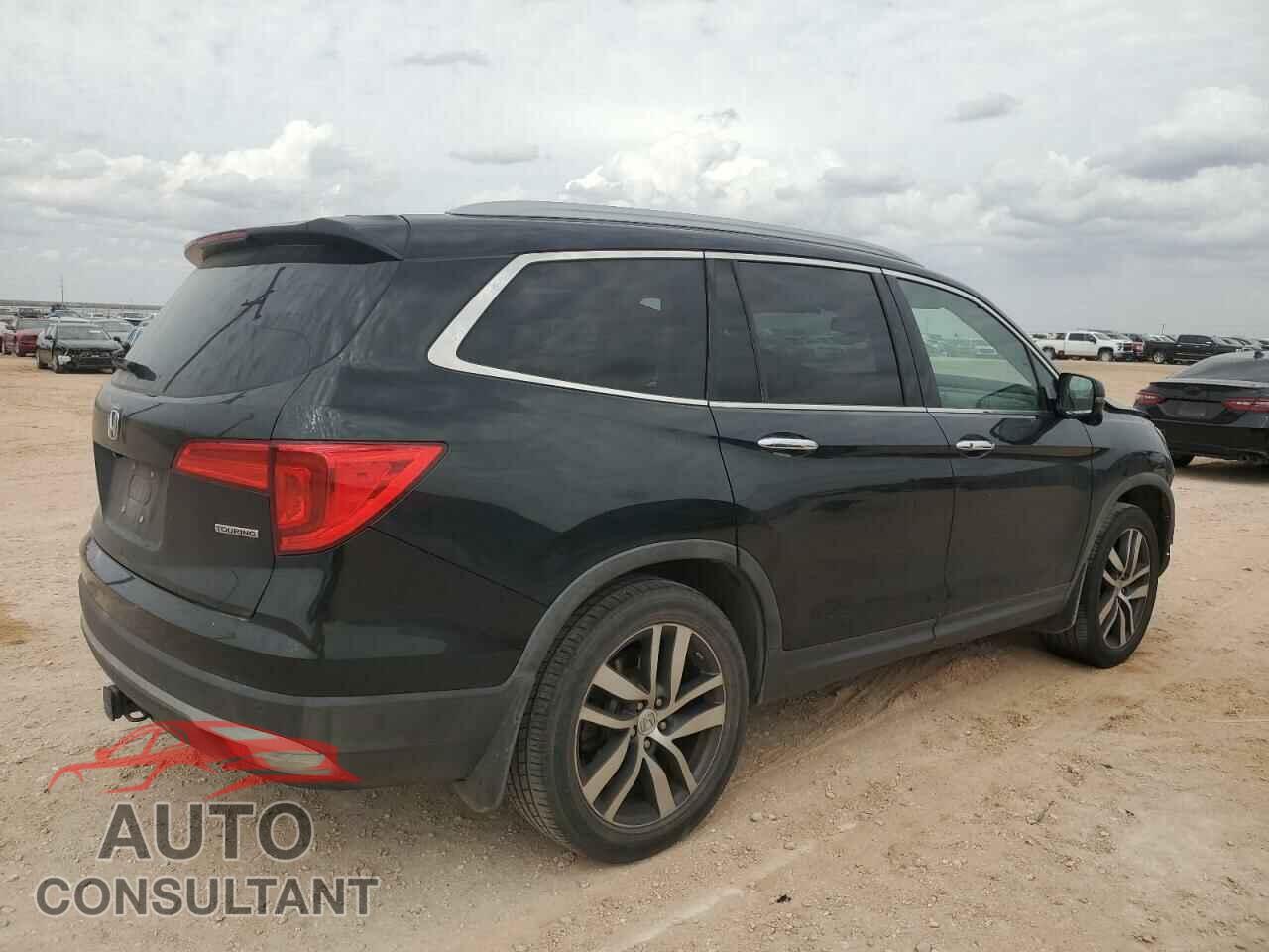 HONDA PILOT 2017 - 5FNYF5H90HB002801