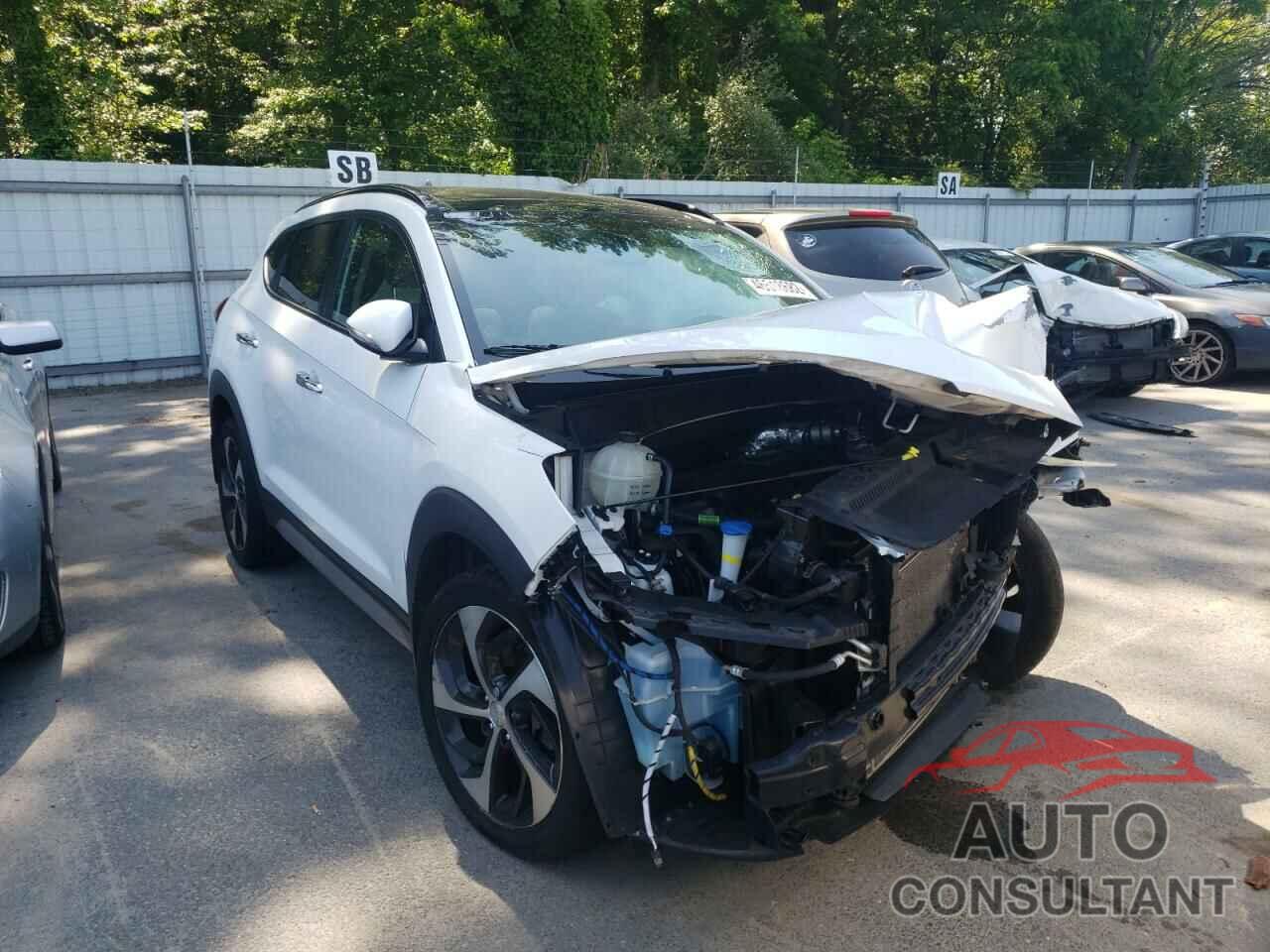 HYUNDAI TUCSON 2018 - KM8J33A21JU786555