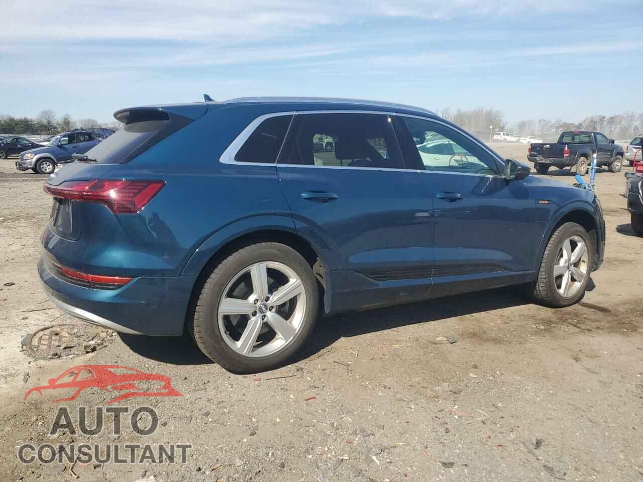 AUDI E-TRON 2019 - WA1LABGEXKB020863