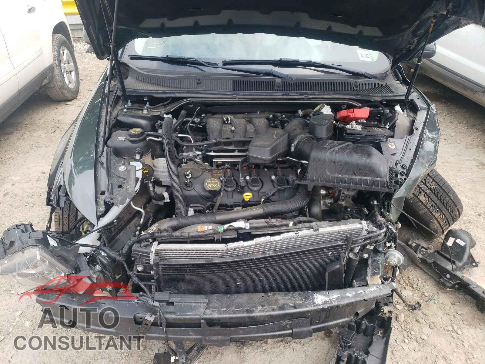 FORD TAURUS 2016 - 1FAHP2E88GG121486