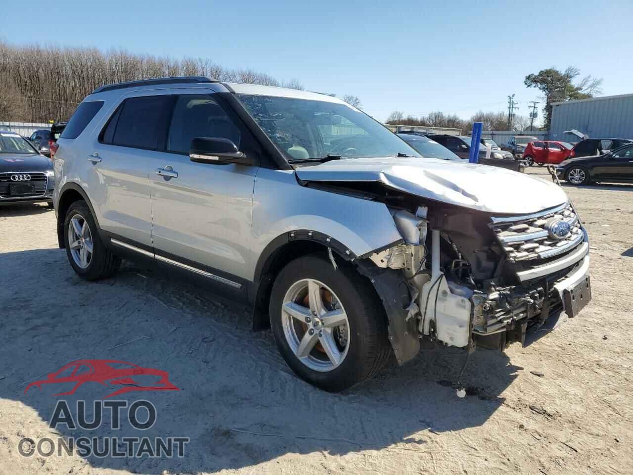 FORD EXPLORER 2018 - 1FM5K7D85JGB85725