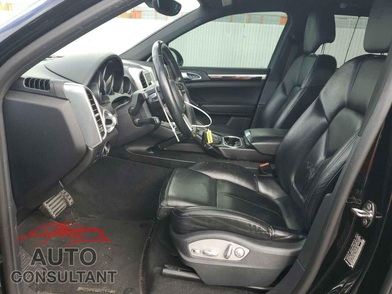 PORSCHE CAYENNE 2017 - WP1AE2A26HLA74128