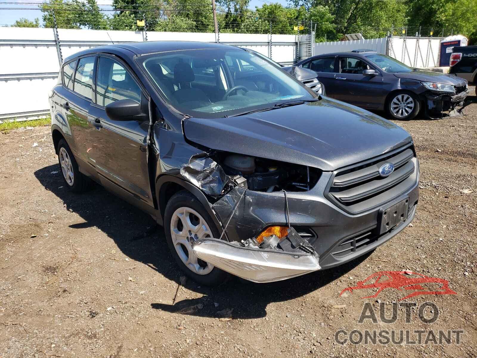 FORD ESCAPE 2017 - 1FMCU0F75HUA56862