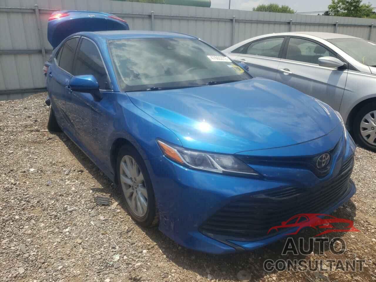 TOYOTA CAMRY 2019 - 4T1B11HK3KU237137