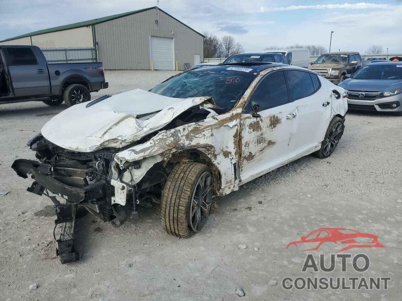 KIA STINGER 2019 - KNAE45LC4K6045792