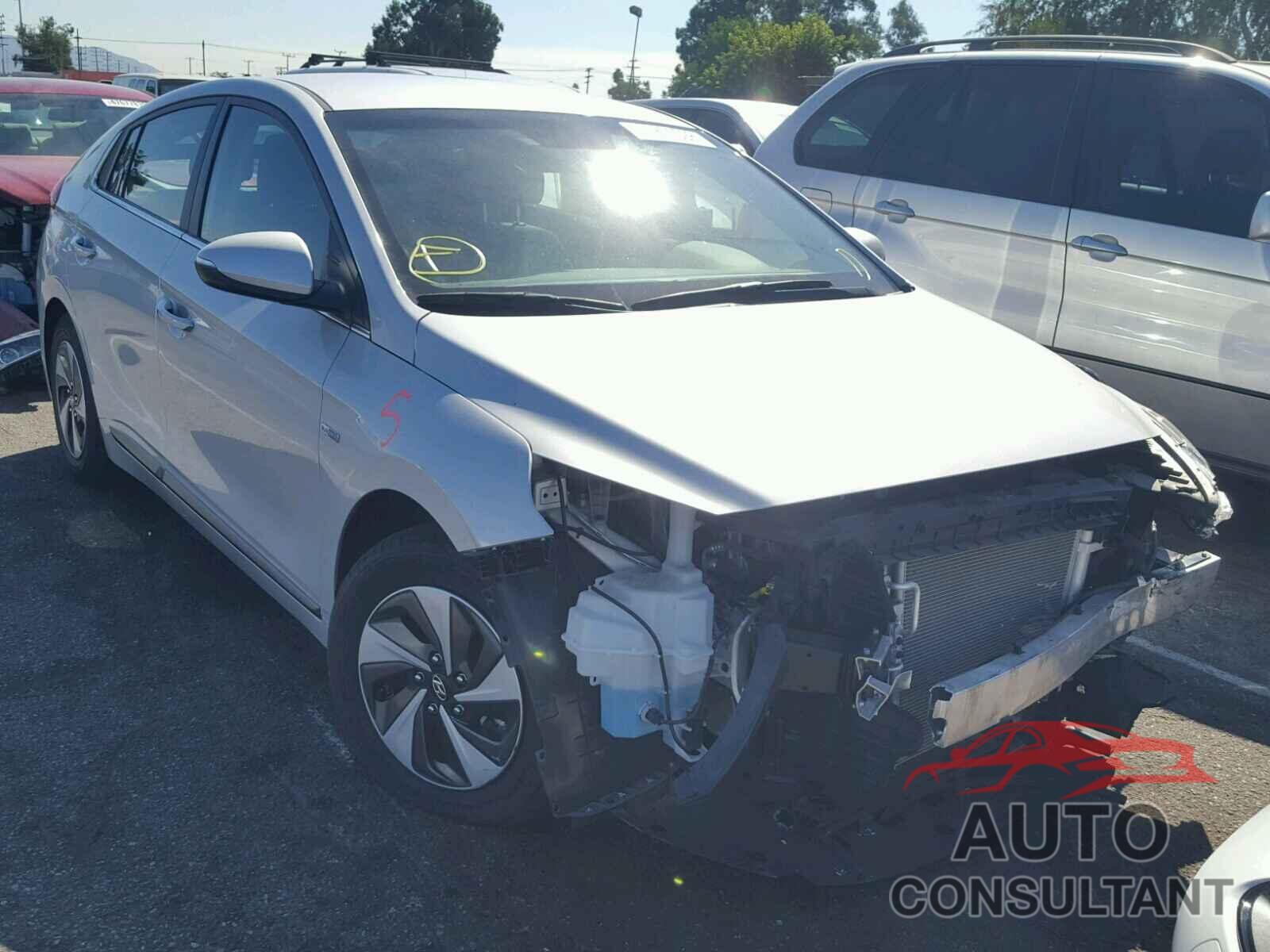 HYUNDAI IONIQ 2017 - KMHC75LC8HU024333