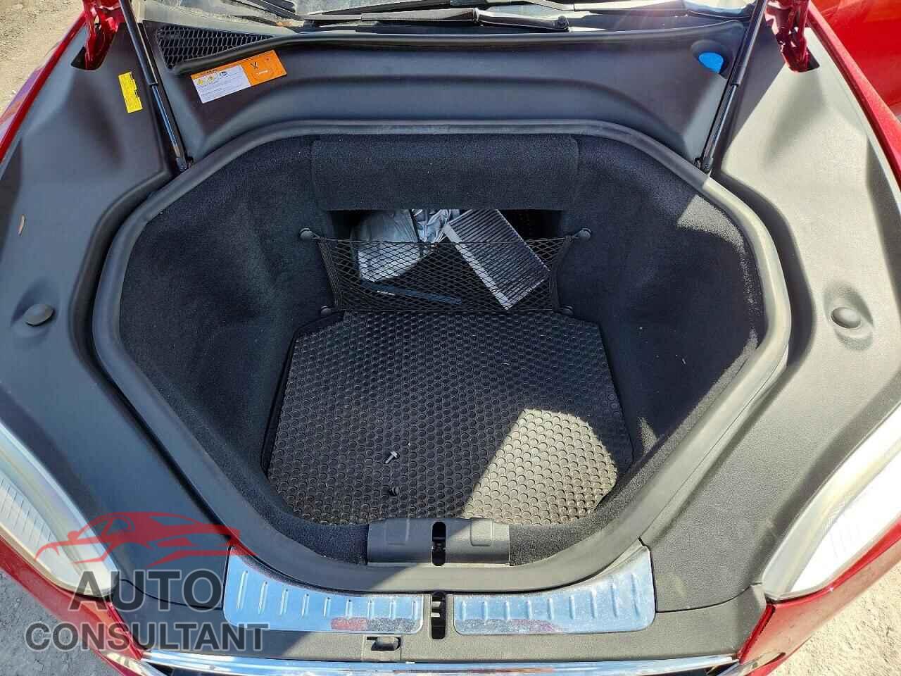 TESLA MODEL S 2013 - 5YJSA1CP9DFP11417