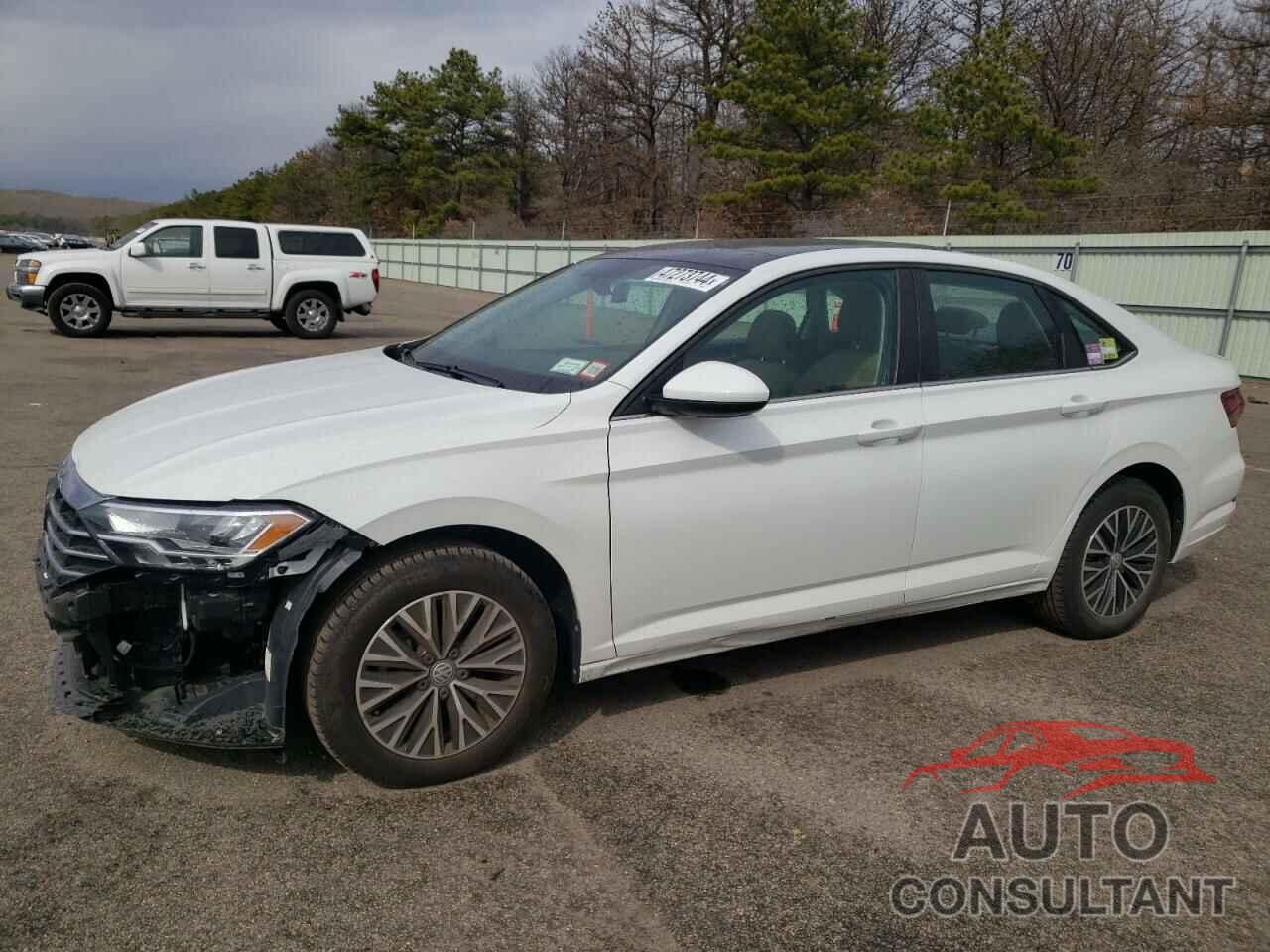 VOLKSWAGEN JETTA 2019 - 3VWC57BUXKM240953