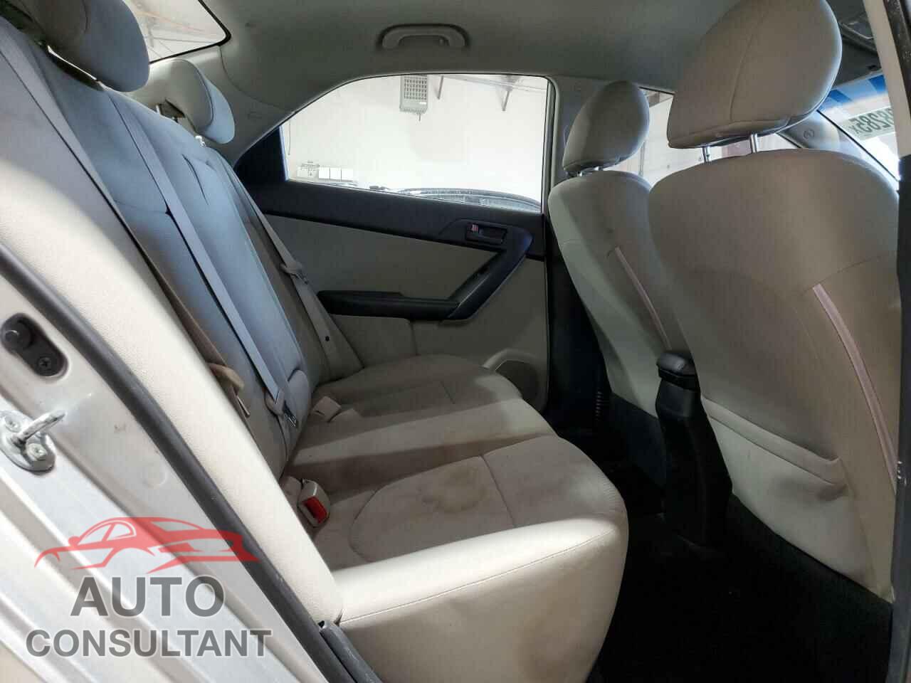 KIA FORTE 2012 - KNAFU4A23C5581665