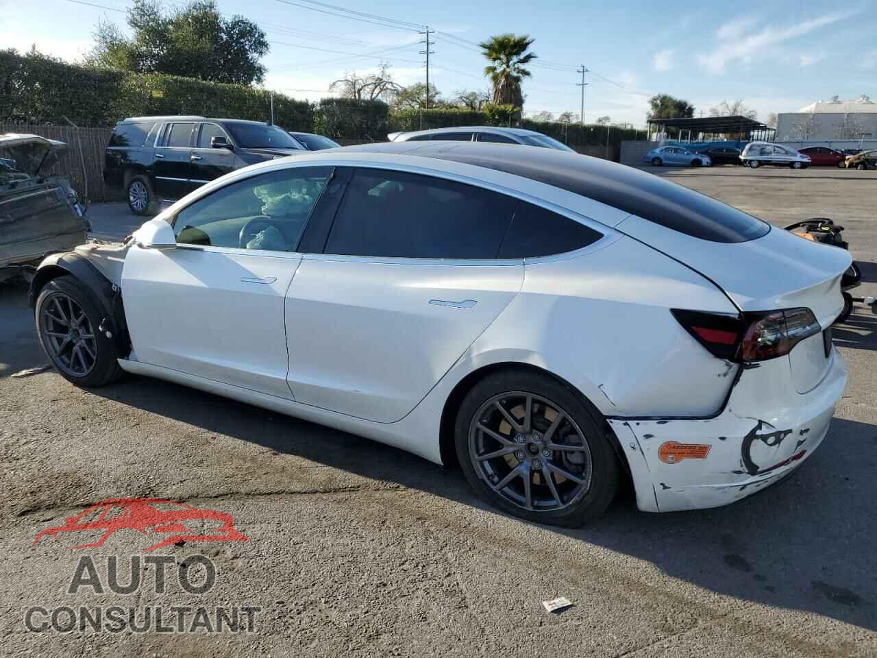 TESLA MODEL 3 2020 - 5YJ3E1EA0LF808571